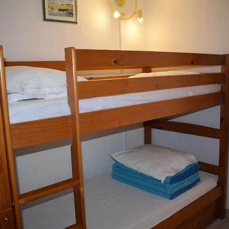 Apartment A 2 Pieces Pour 4 Personnes, Terrasse Avec Vue Piscine