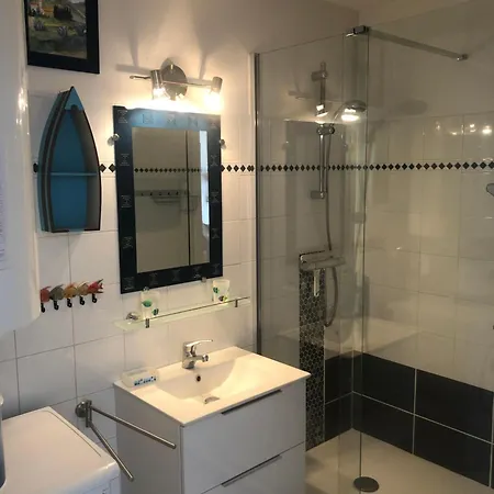 Apartment A 2 Pieces Pour 4 Personnes, Terrasse Avec Vue Piscine *